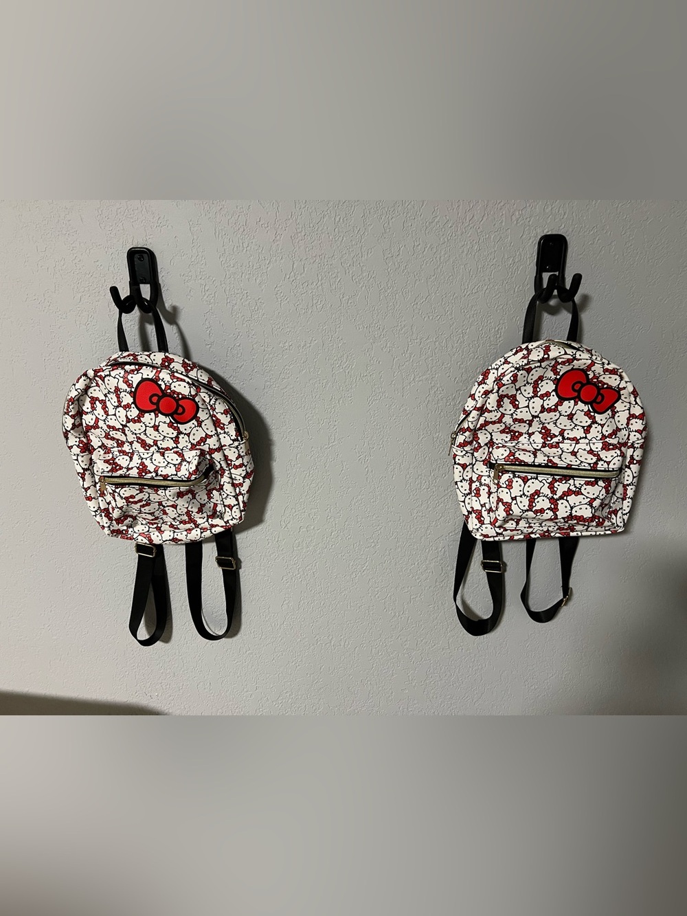 Hello Kitty White & Red Patterned Mini Backpack